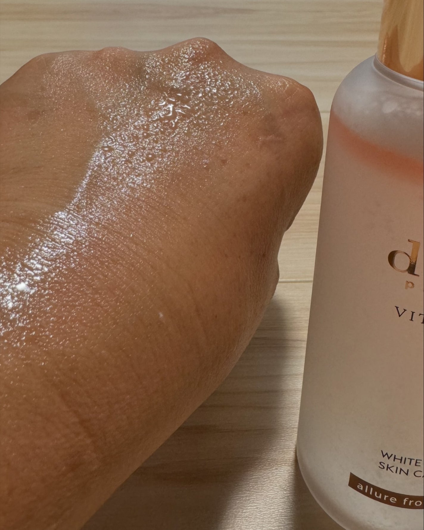 ダルバ ウォータフル エッセンス サンクリーム/ダルバ/日焼け止めクリームを使ったクチコミ(9枚目)