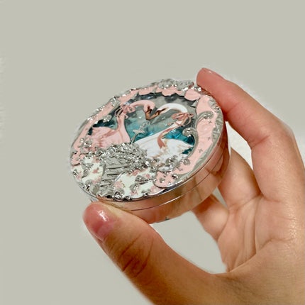 フラワーノーズ スワンバレエシリーズ ブラッシュコンパクト/FlowerKnows/パウダーチークを使ったクチコミ(1枚目)