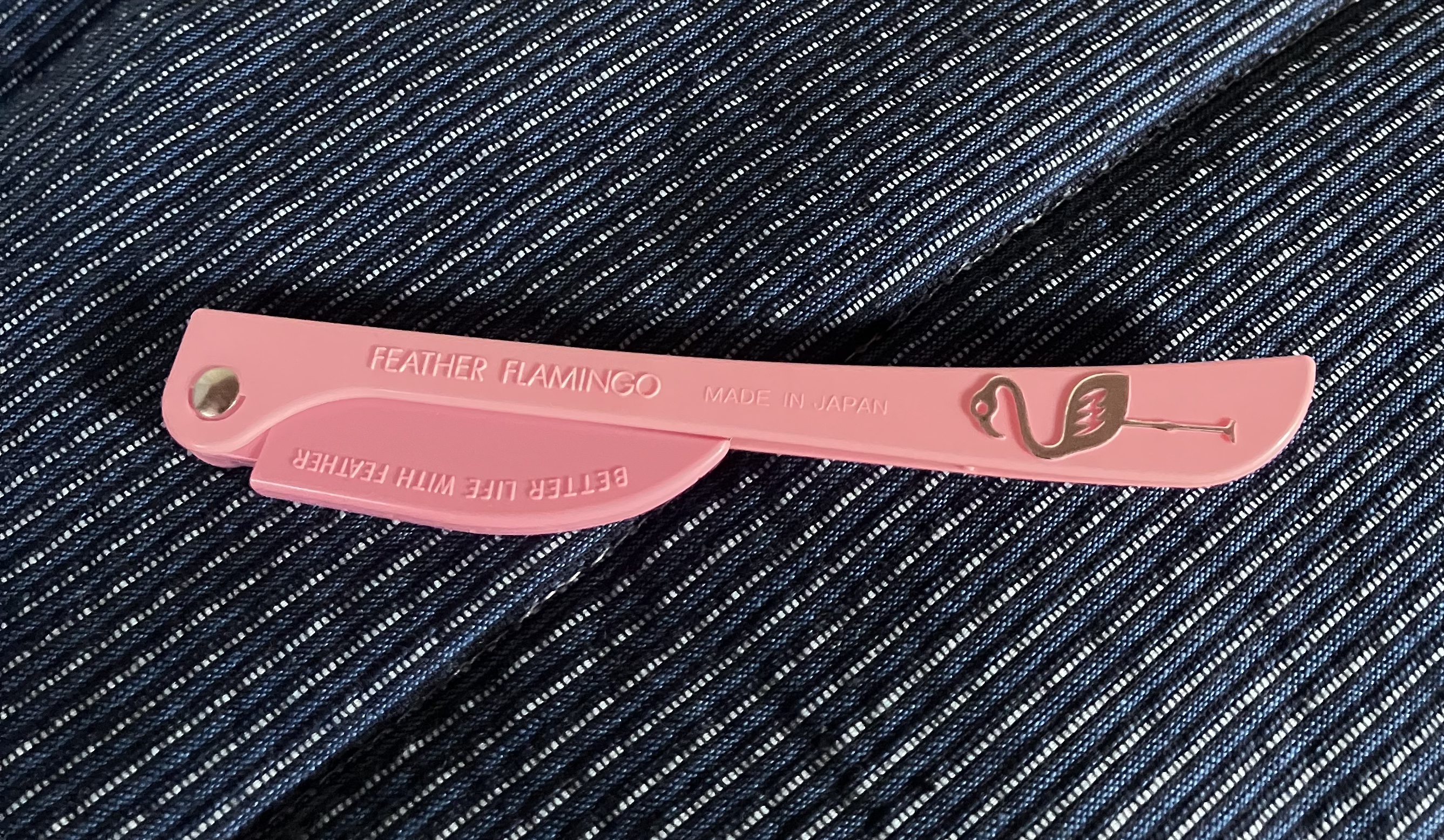 フラミンゴS Very フェイス用（ガード付き）/フェザー フラミンゴ/シェーバーを使ったクチコミ（1枚目）