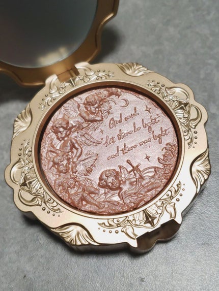 リトルエンジェル12色アイシャドウパレット/FlowerKnows/アイシャドウパレットを使ったクチコミ(5枚目)