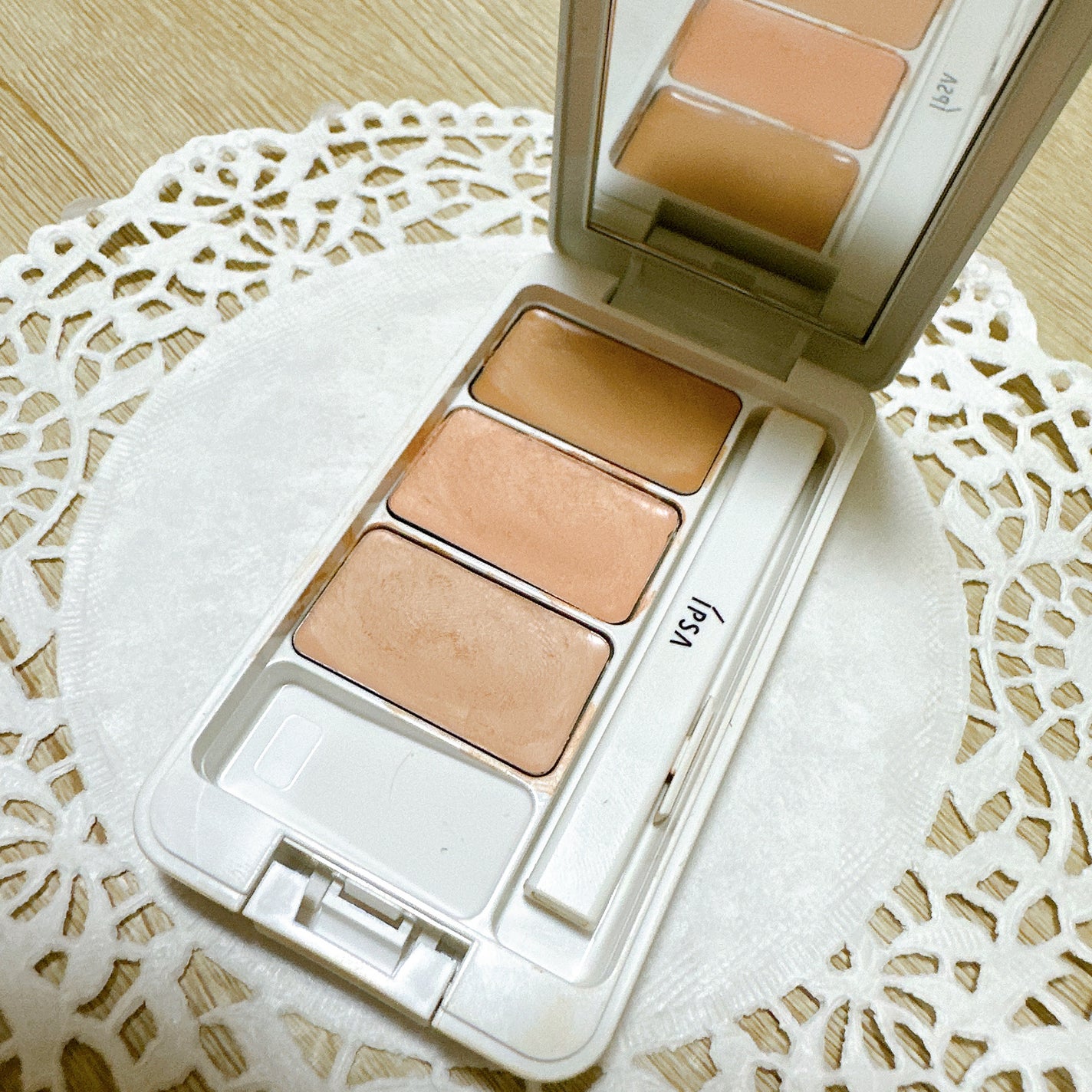 クリエイティブコンシーラーe/IPSA/パレットコンシーラーを使ったクチコミ(4枚目)