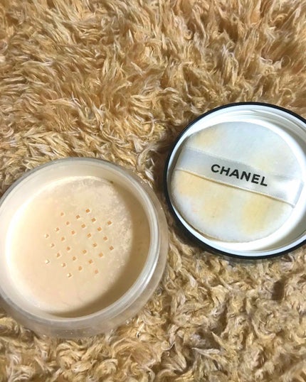 プードゥル ユニヴェルセル リーブル/CHANEL/ルースパウダーを使ったクチコミ(3枚目)