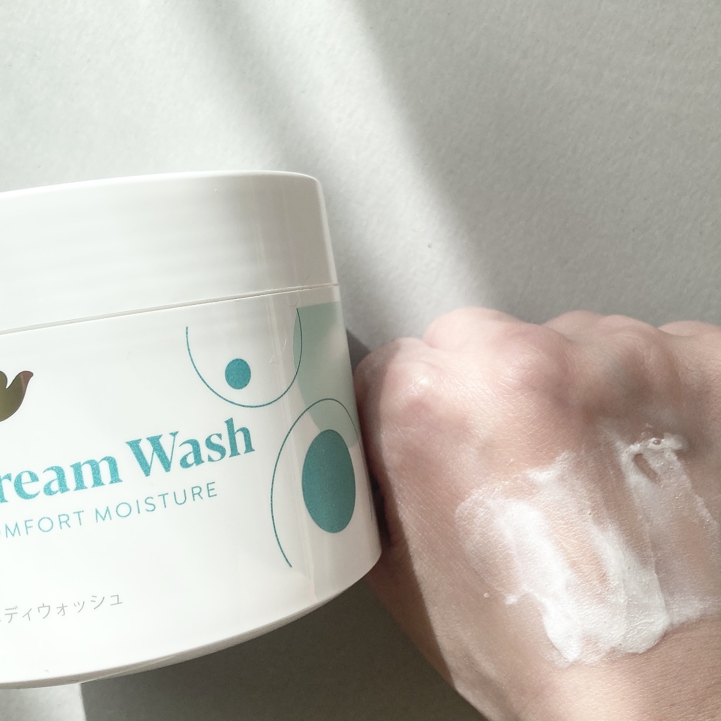 ダヴ クリームボディウォッシュ コンフォートモイスチャー/ダヴ/ボディソープを使ったクチコミ（3枚目）