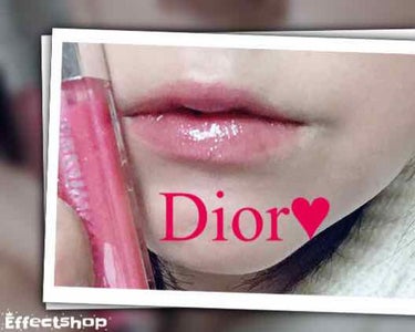 <Dior アディクトリップ
                     マキシマイザー>

私のこれは010のホロピンク。

とりあえず、めっちゃ可愛い(笑)
完全お出かけ用です。
縦じわも目立たなくな