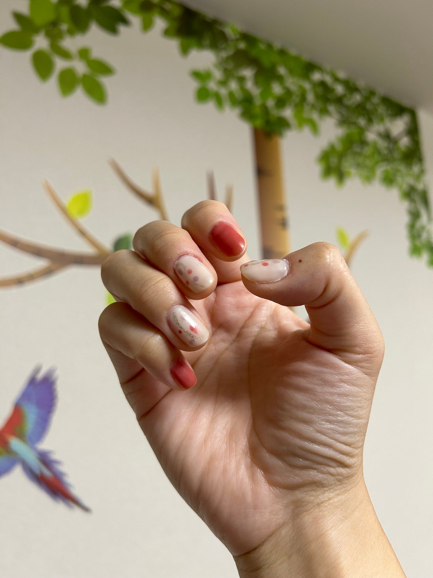 カラフルネイルズ/キャンメイク/マニキュアを使ったクチコミ(5枚目)