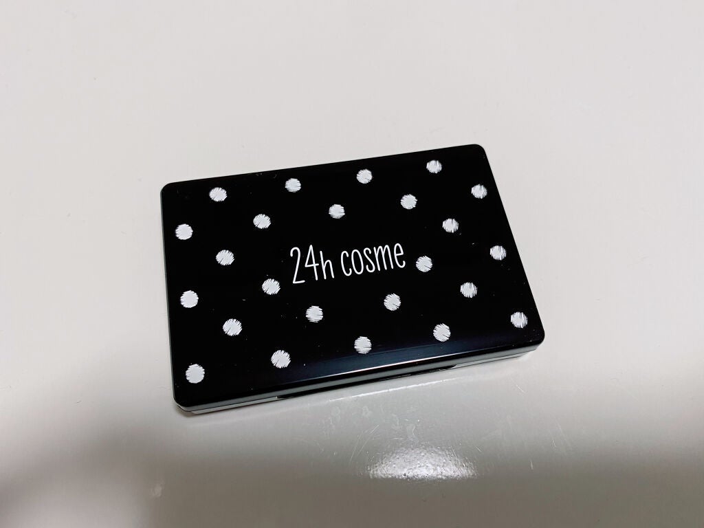 24  ミネラルUVコンシーラー/24h cosme/パレットコンシーラーを使ったクチコミ(1枚目)