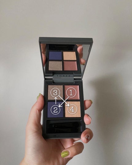 ディメンショナルビジョンアイパレット/THREE/アイシャドウパレットを使ったクチコミ(4枚目)