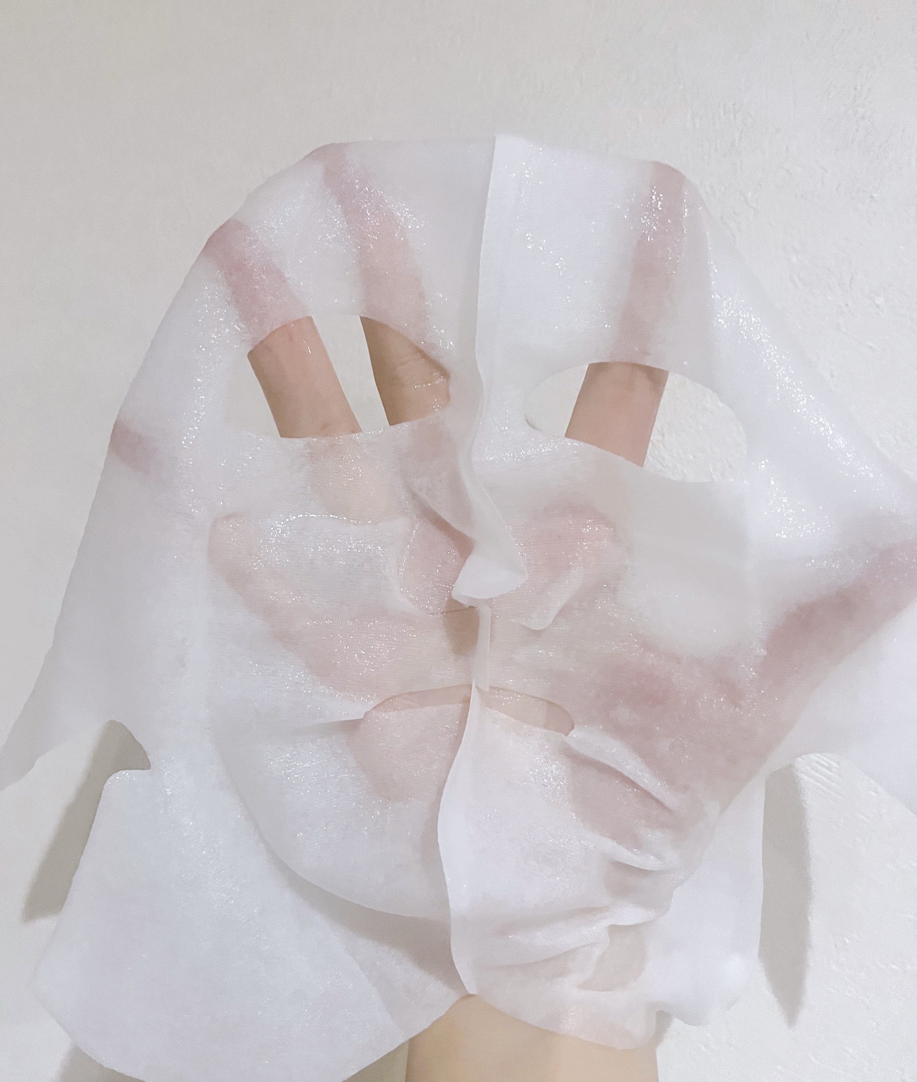 肌美精 肌美精 薬用日曜日のナイトスキンケアマスクのクチコミ「肌美精の薬用日曜日のナイトスキンケアマスク。
紫外線ケアして透き通る肌へ👀✨

トラネキサム酸.....」（3枚目）