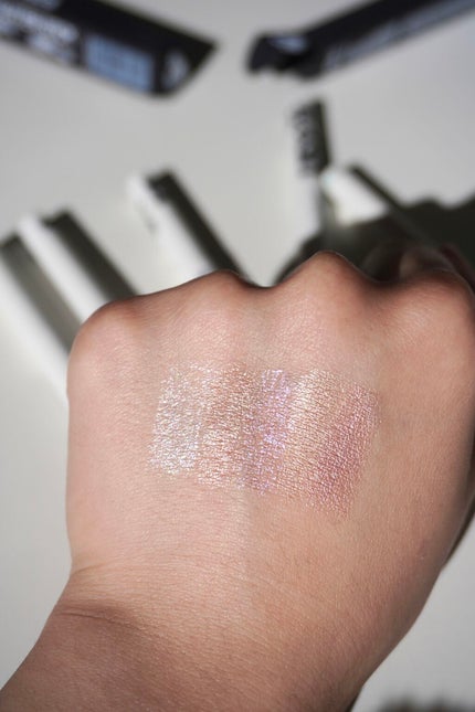 プリティー イージーグリッタースティック/unleashia/グリッターを使ったクチコミ(5枚目)