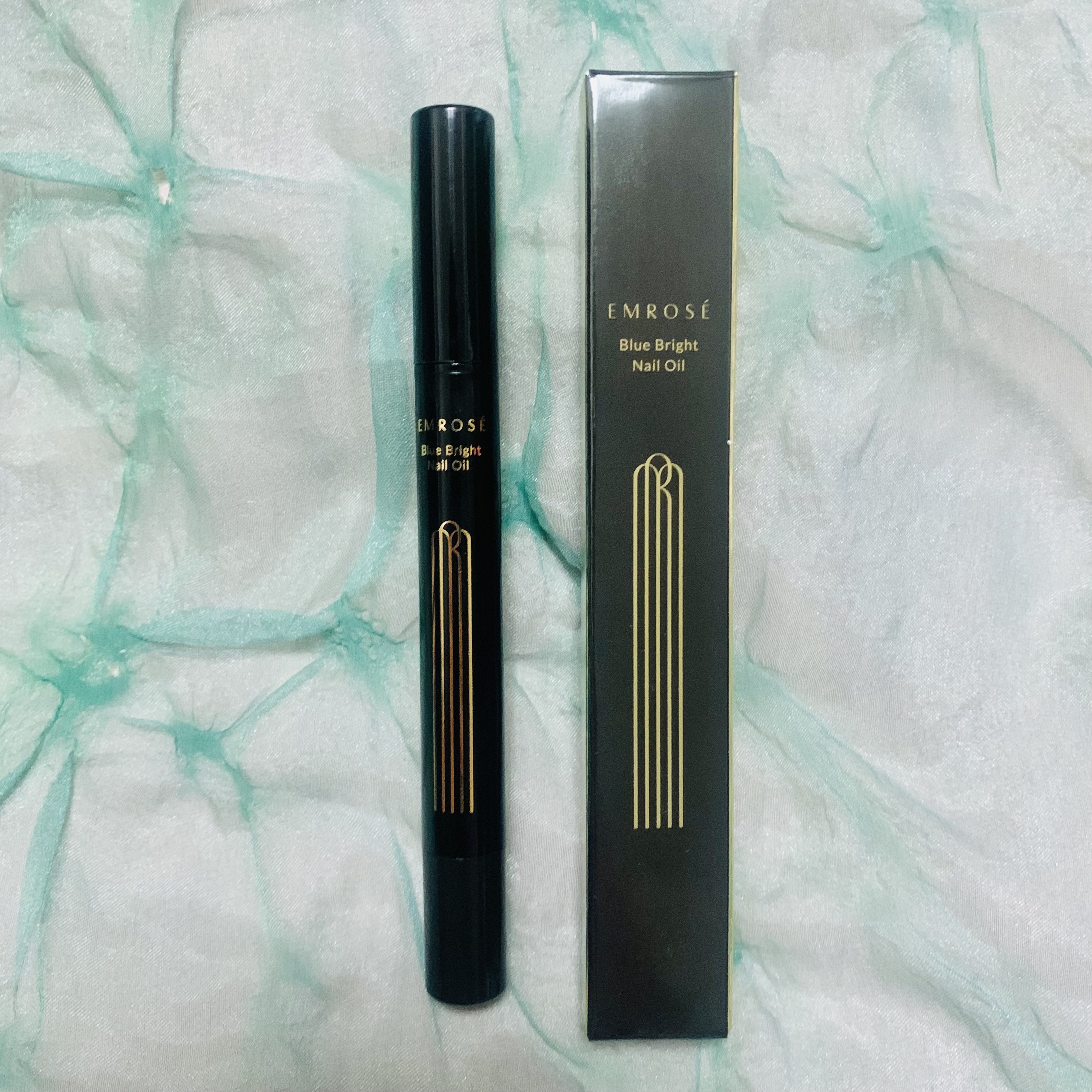 ブルーブライトネイルオイル/EMROSÉ/ネイルオイル・トリートメントを使ったクチコミ（1枚目）