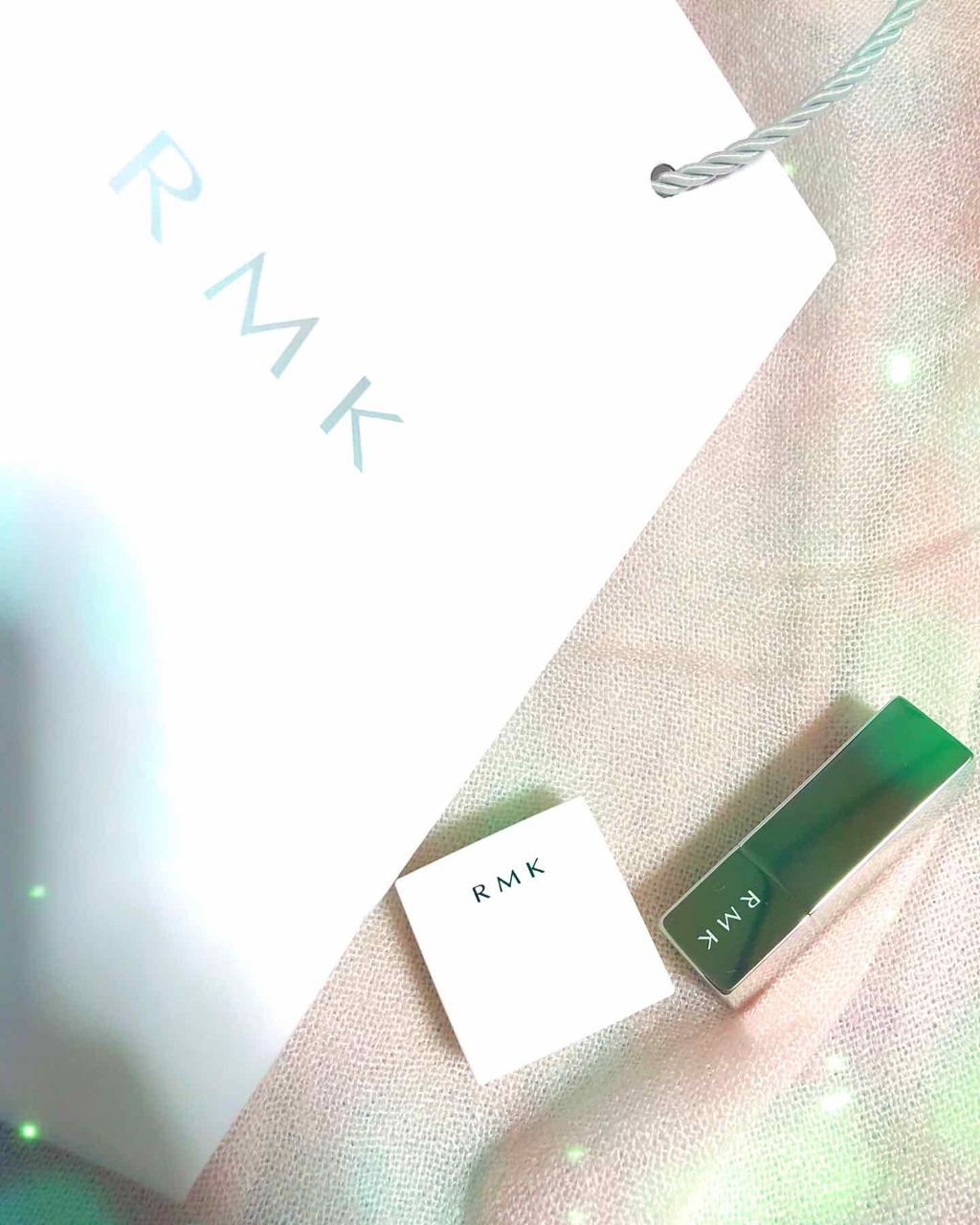 イレジスティブル グローリップス/RMK/口紅を使ったクチコミ（1枚目）