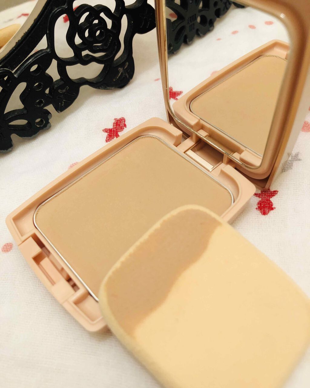 24 ミネラルモイストパウダーファンデ/24h cosme/パウダーファンデーションを使ったクチコミ(3枚目)