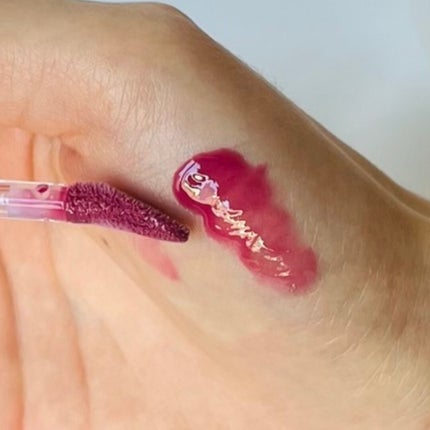 グラスティングカラーグロス/rom&nd/リップグロスを使ったクチコミ(2枚目)