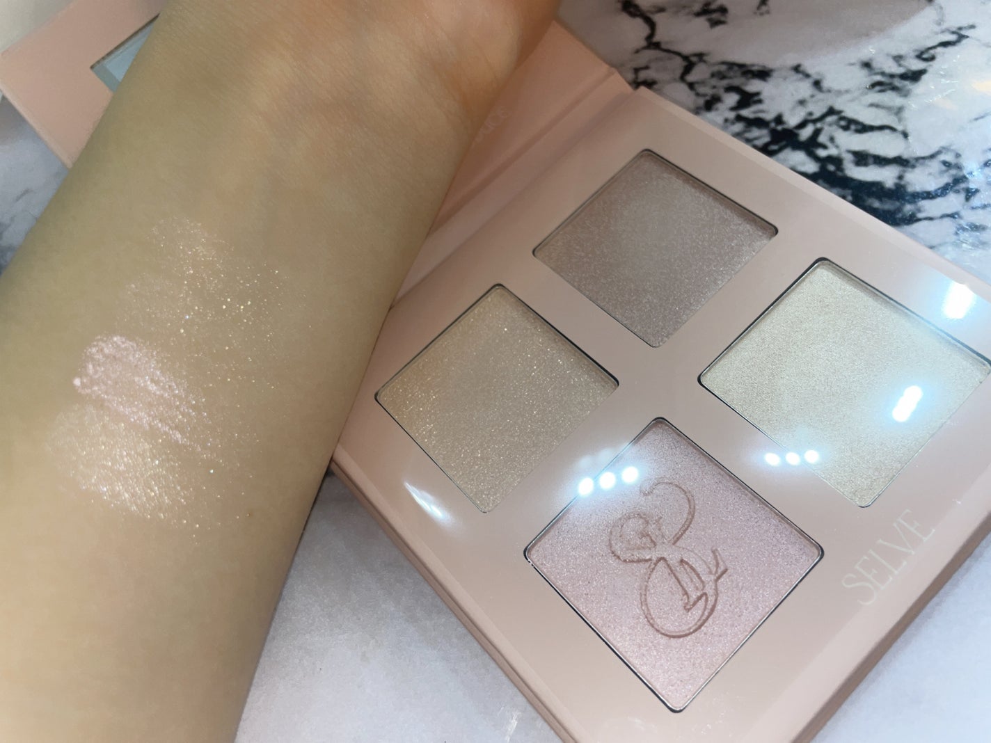 プリズムショットマルチハイライトパレット/SELVE/パウダーハイライトを使ったクチコミ(2枚目)