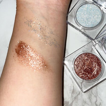 THE SHOCKING BEAM GLITTER/TONYMOLY/単色アイシャドウを使ったクチコミ(5枚目)