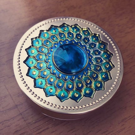 ブライトニング フェイス パウダー/ANNA SUI/プレストパウダーを使ったクチコミ(3枚目)