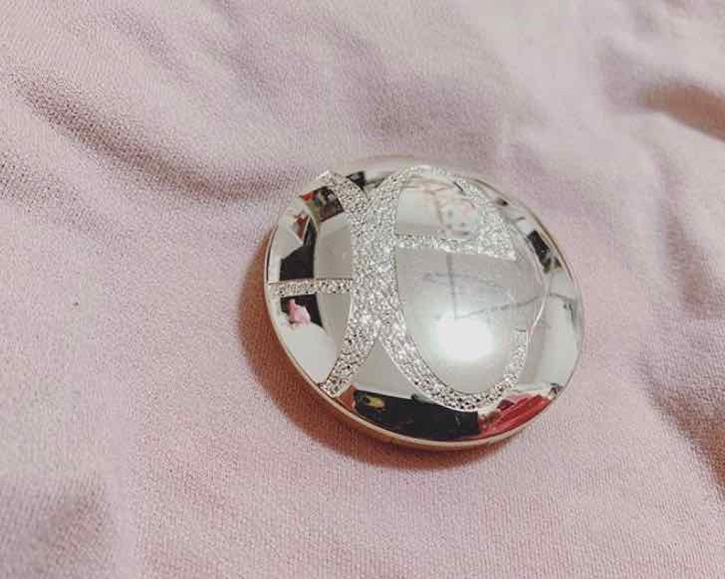 ラ プードル オートニュアンス/Elégance/プレストパウダーを使ったクチコミ（1枚目）