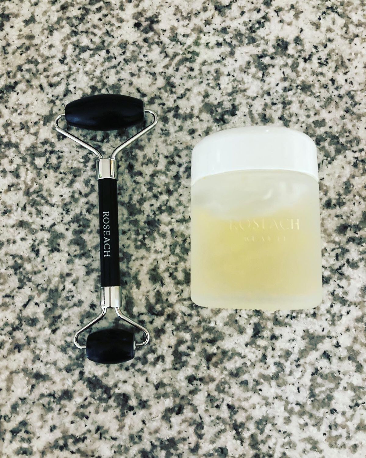 ハニーオールインワンゲル/roseach/オールインワン化粧品を使ったクチコミ（1枚目）