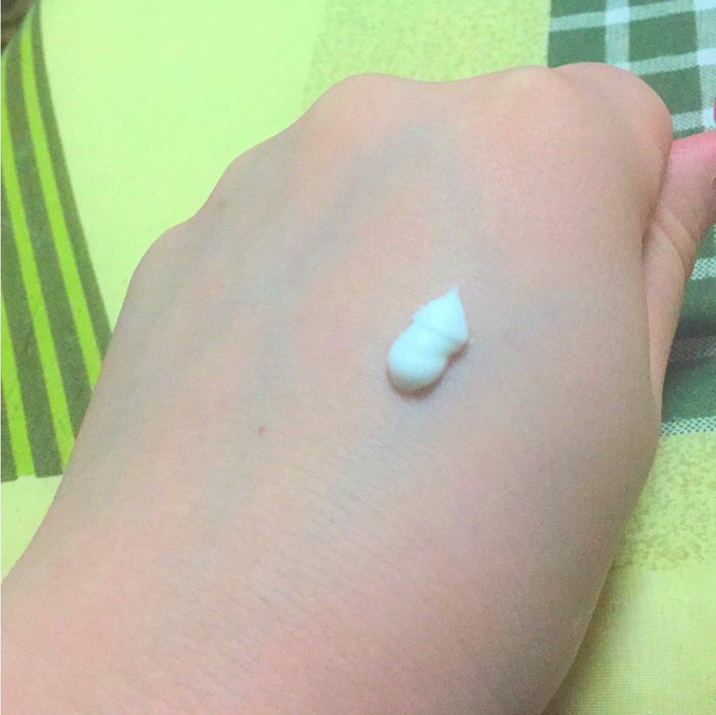 薬用デオドラントZ エッセンス せっけんの香り/ビオレ/デオドラント・制汗剤を使ったクチコミ(3枚目)