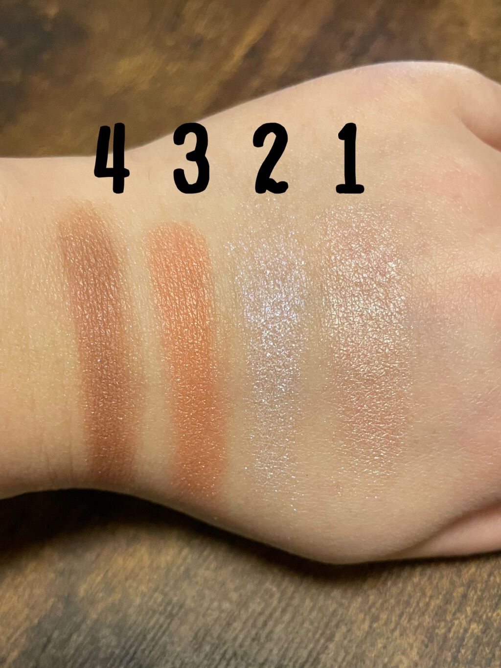 リアルクローズシャドウ/excel/アイシャドウパレットを使ったクチコミ(3枚目)