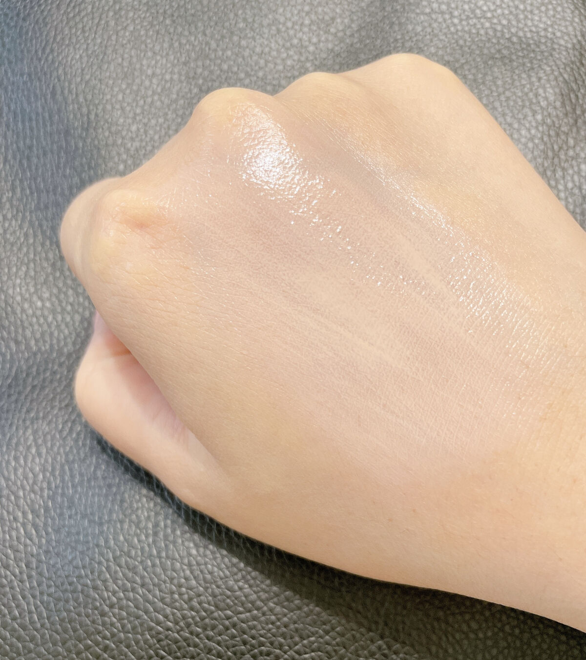 エテュセ フェイスエディション（スキンベース）フォーオイリースキン 30mL/ettusais/化粧下地を使ったクチコミ（3枚目）