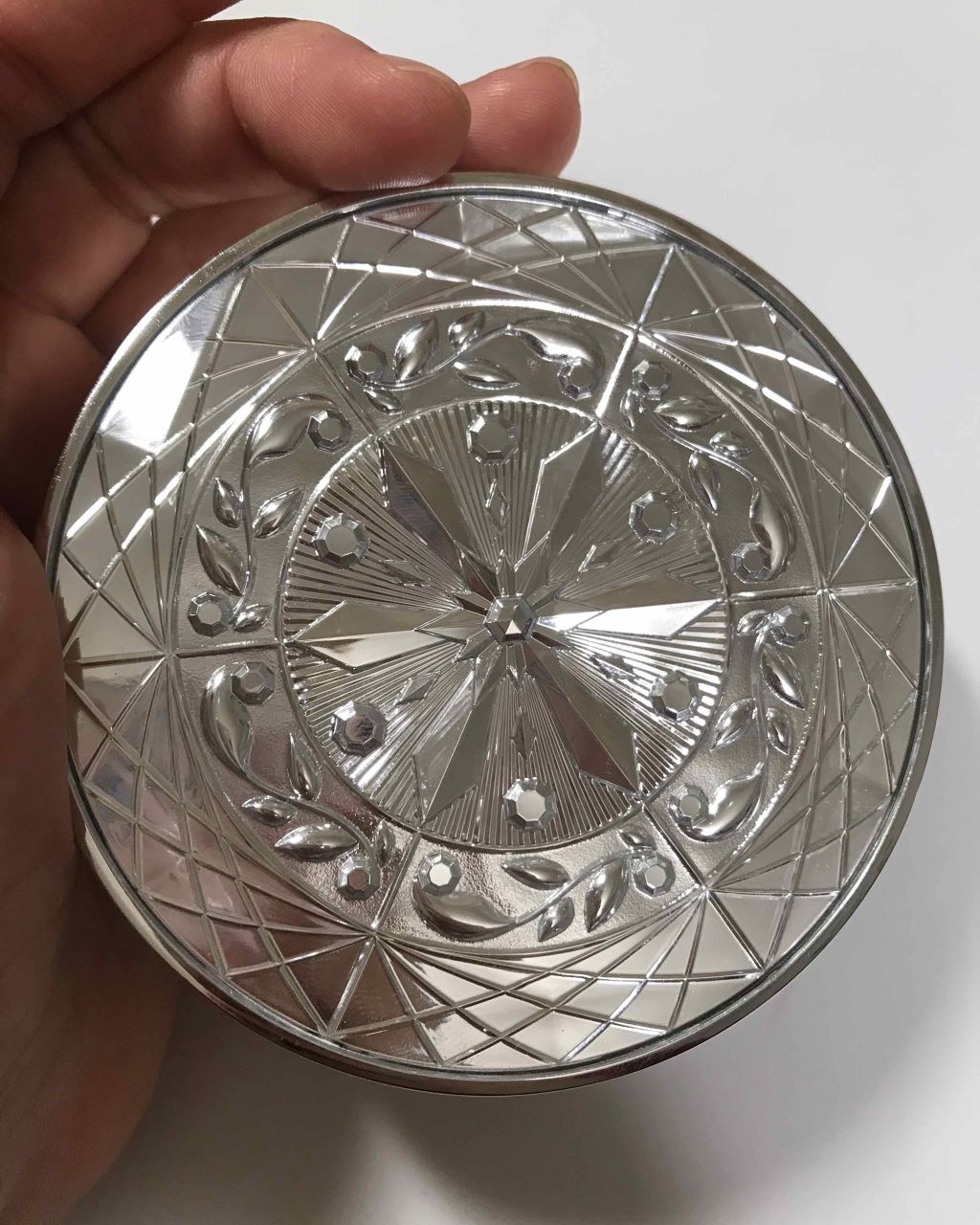 プレシャス スノー/雪肌精/プレストパウダーを使ったクチコミ(2枚目)