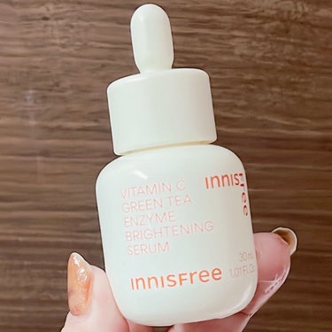 ビタミンC✗角質ケア✨


innisfree
ビタC　グリーンティーエンザイムブライトセラム


デュアルビタミン誘導体とグリーンティエンザイム、
5つのヒアルロン酸も配合で
潤いのある明るくみずみず