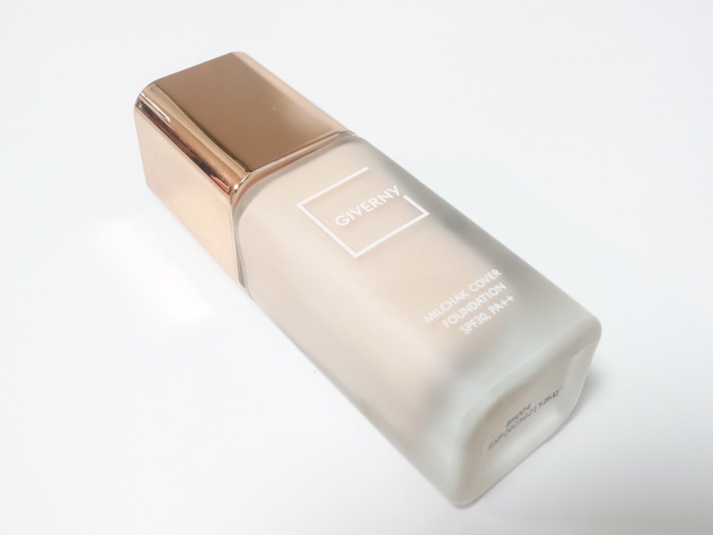 密着カバーファンデーション/GIVERNY/リキッドファンデーションを使ったクチコミ(1枚目)