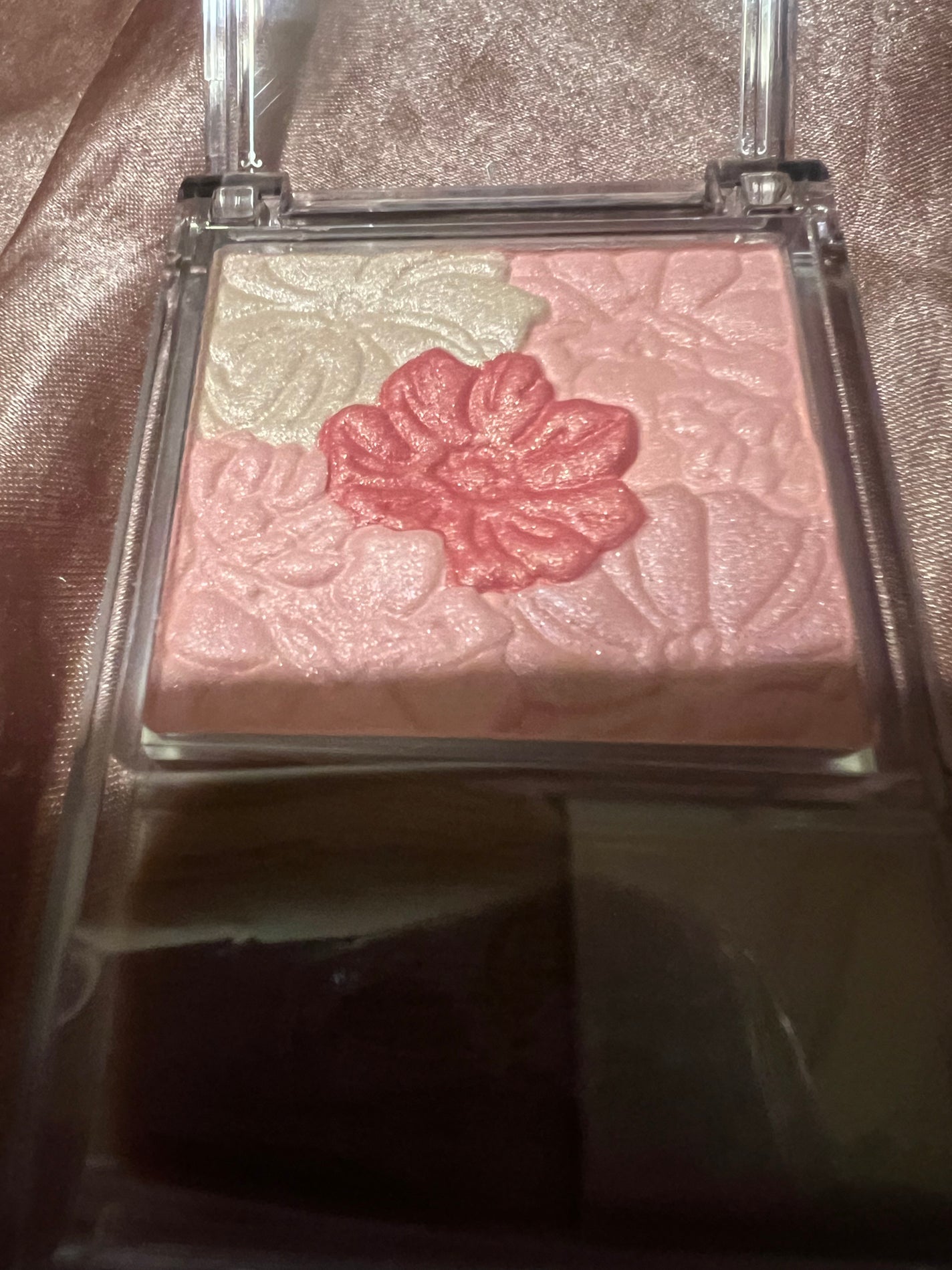 グロウフルールチークス/キャンメイク/パウダーチークを使ったクチコミ(2枚目)