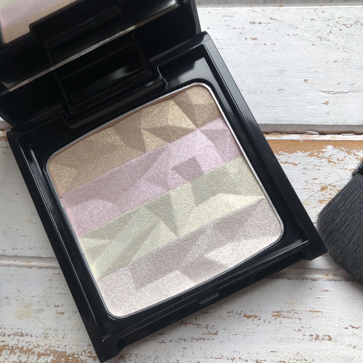 オーロラライズグロウハイライター EX-2 ピンク系/KATE/パウダーハイライトを使ったクチコミ（1枚目）