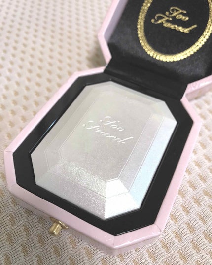 ダイヤモンドライト マルチユース ハイライター/Too Faced/パウダーハイライトを使ったクチコミ(2枚目)