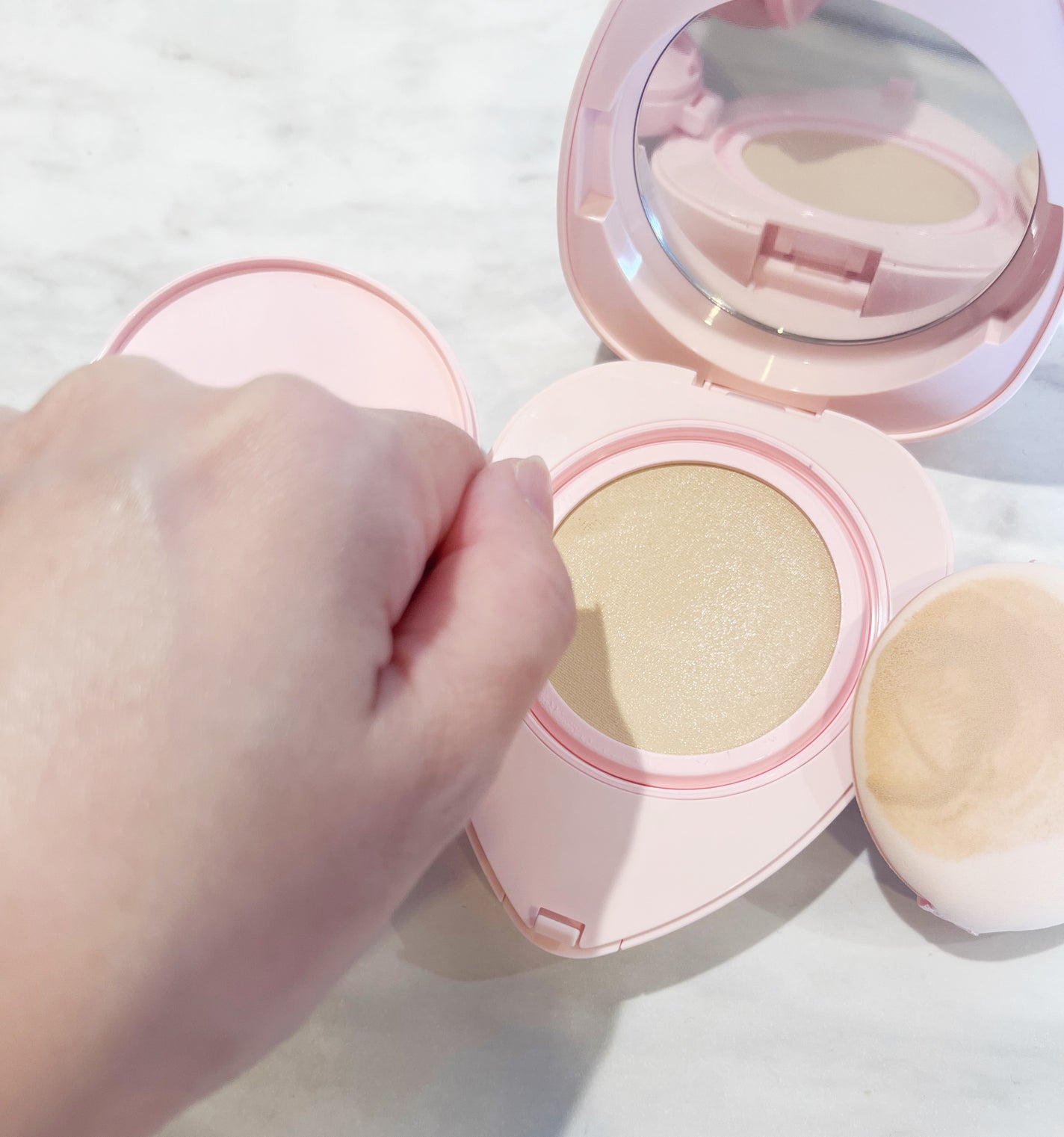 トワタッチ ハートクッション グロウメッシュ/troistouch/クッションファンデーションを使ったクチコミ(5枚目)