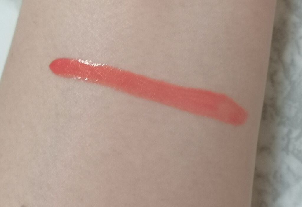 ローズ・パーフェクト・リキッド/GIVENCHY/口紅を使ったクチコミ（3枚目）