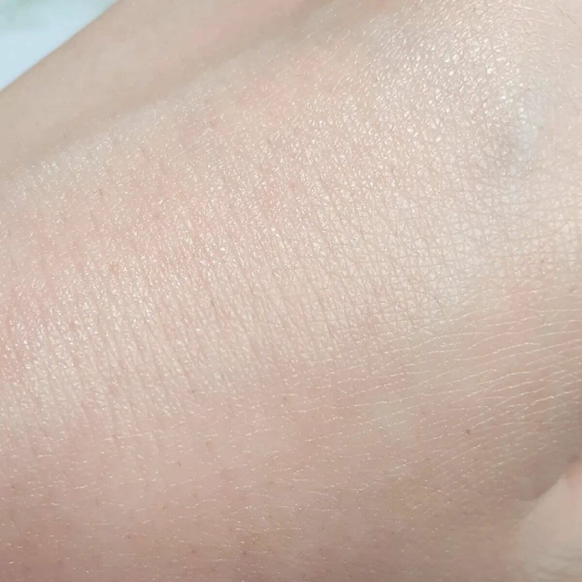 フルイド シアー/ジョルジオ アルマーニ ビューティ/リキッドファンデーションを使ったクチコミ(6枚目)