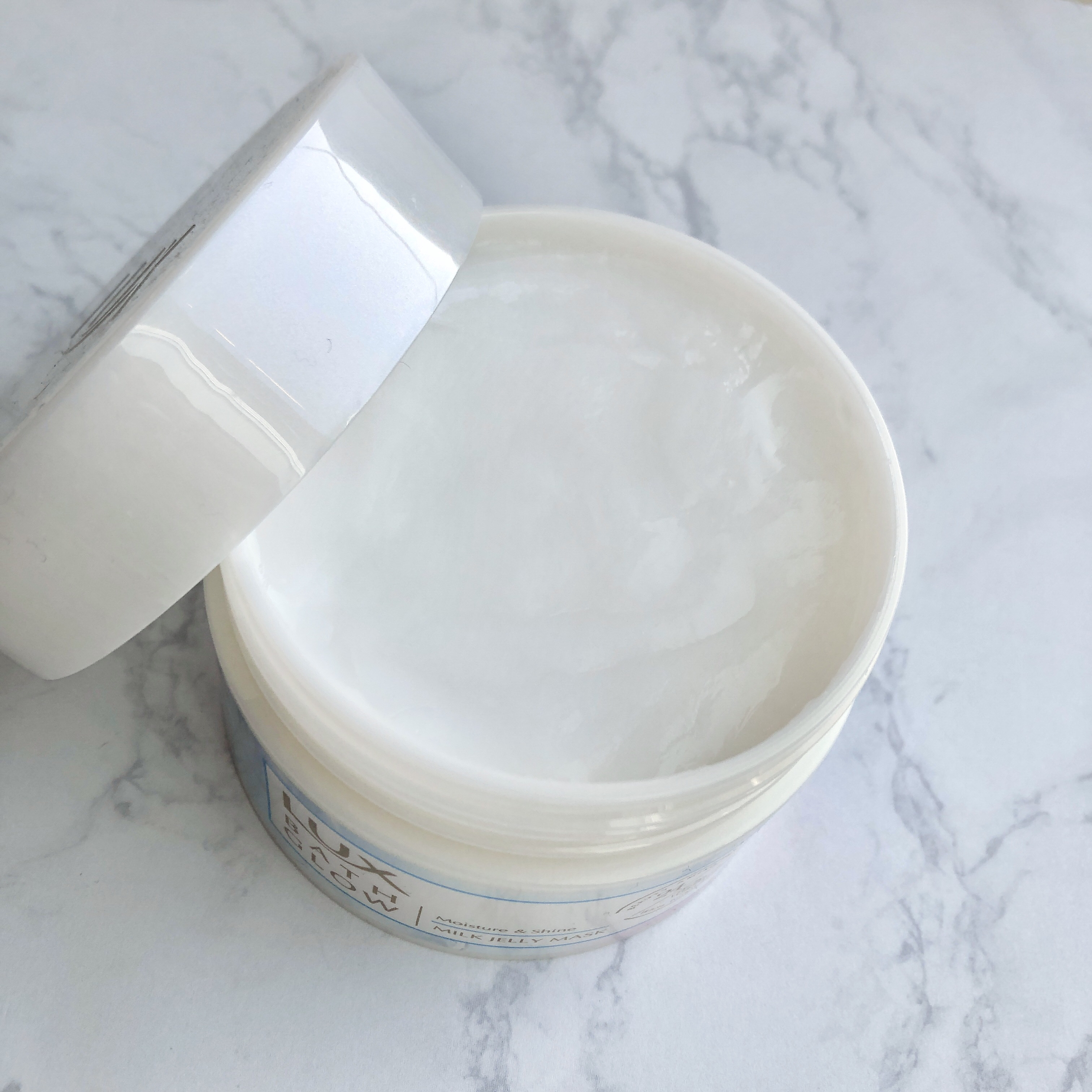 バスグロウ モイスチャー&シャイン ミルクジェリーマスク/LUX/ヘアマスク・ヘアパックを使ったクチコミ（2枚目）