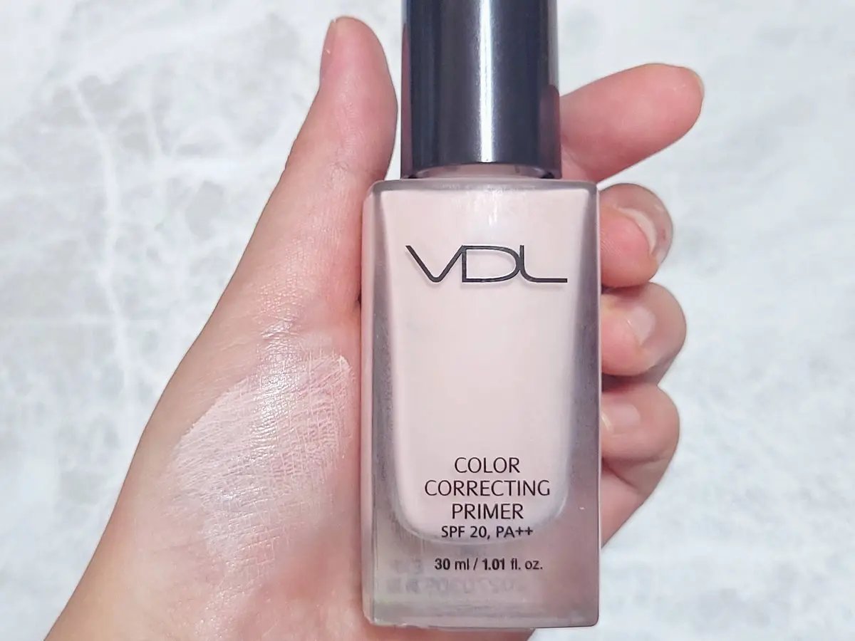 カバーステイン パーフェクティング ファンデーション/VDL/リキッドファンデーションを使ったクチコミ（2枚目）