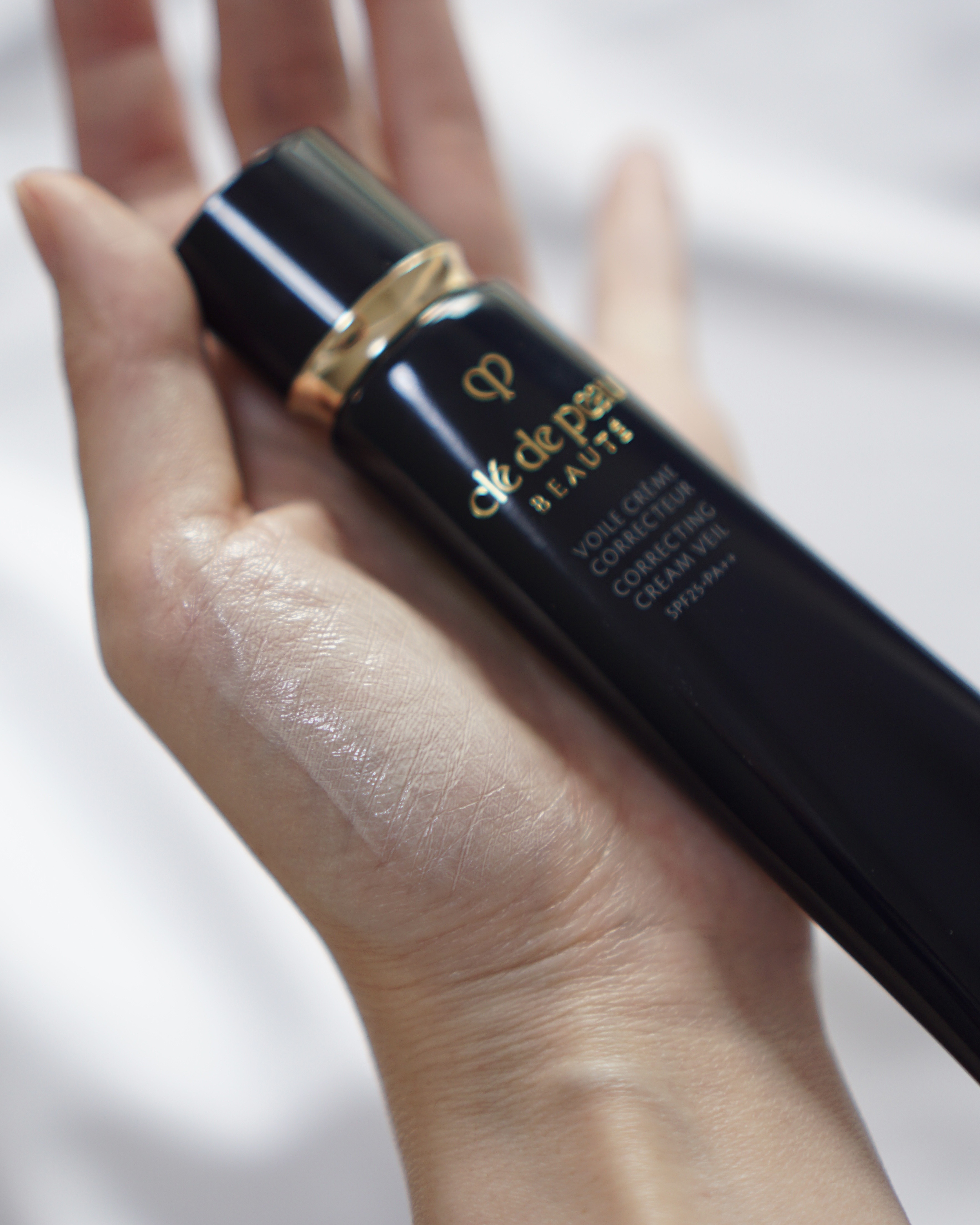 クレ・ド・ポー ボーテ・DECORTÉの化粧下地を使った口コミ