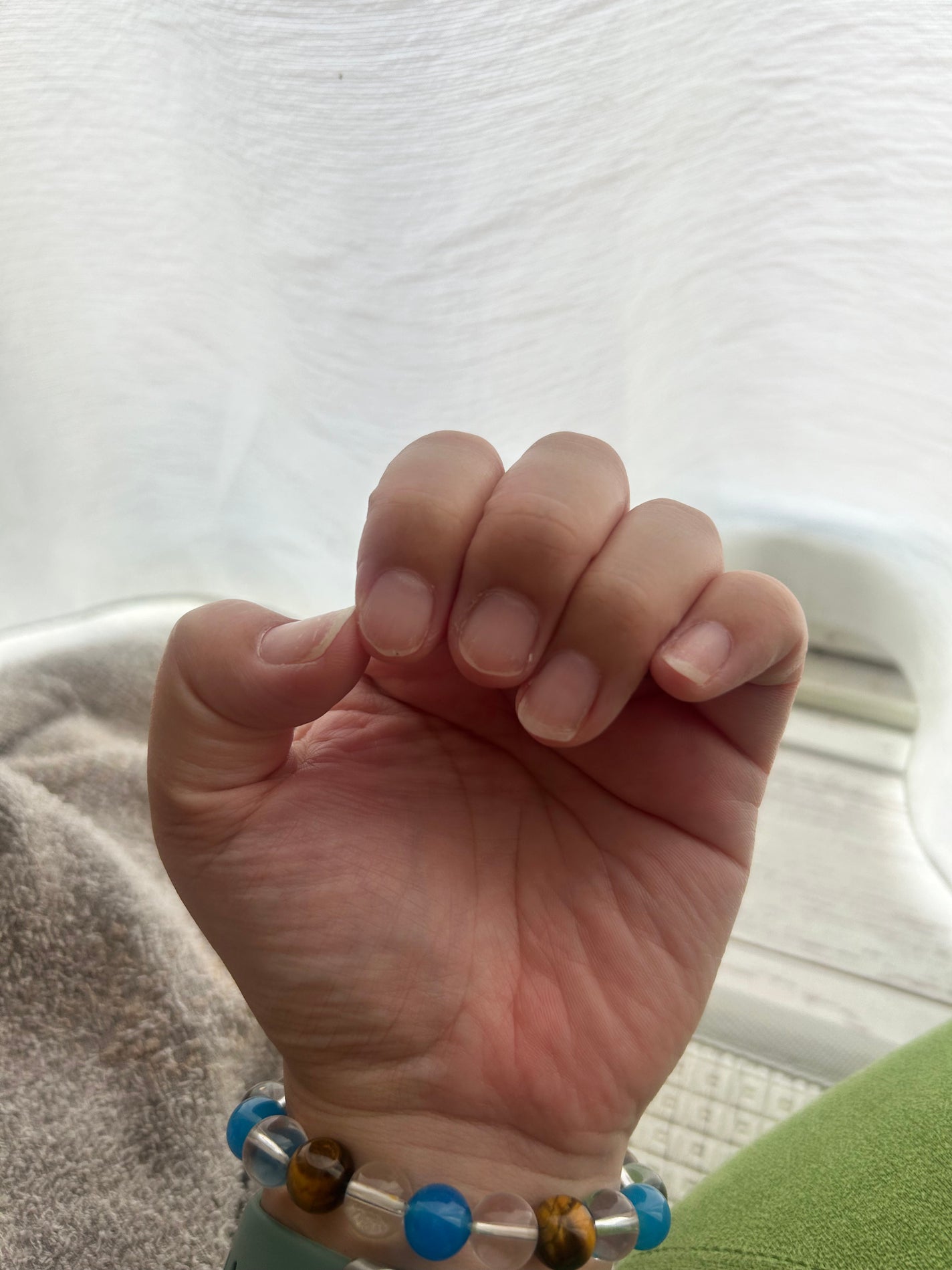 ちよこ on LIPS 「前回付けて2週間も経たずに全敗…🥲爪に優しめのジェルだったから..」(2枚目)