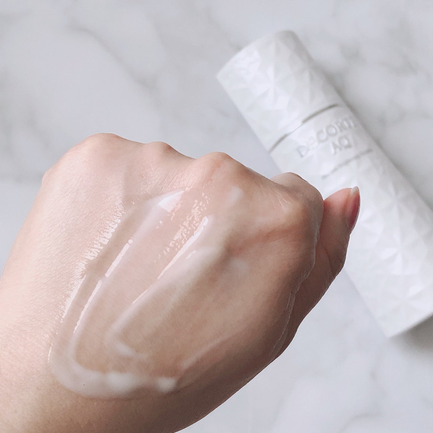 AQ アブソリュート エマルジョン ブライト/DECORTÉ/乳液を使ったクチコミ(3枚目)