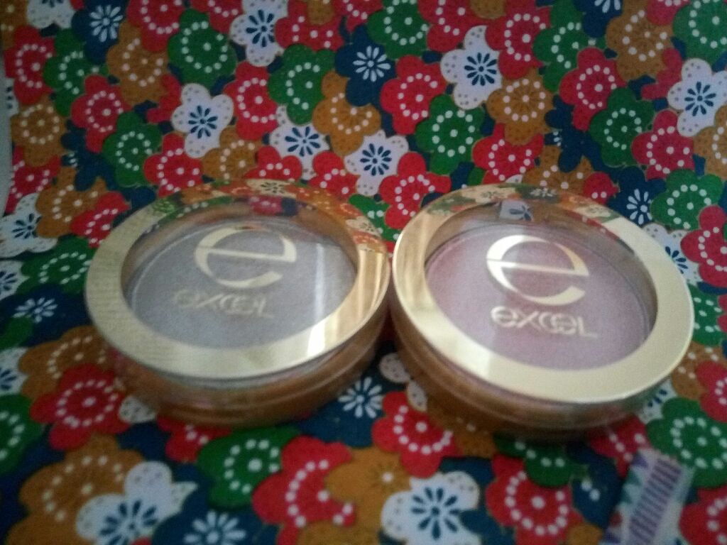 シャイニーシャドウ N/excel/単色アイシャドウを使ったクチコミ(1枚目)