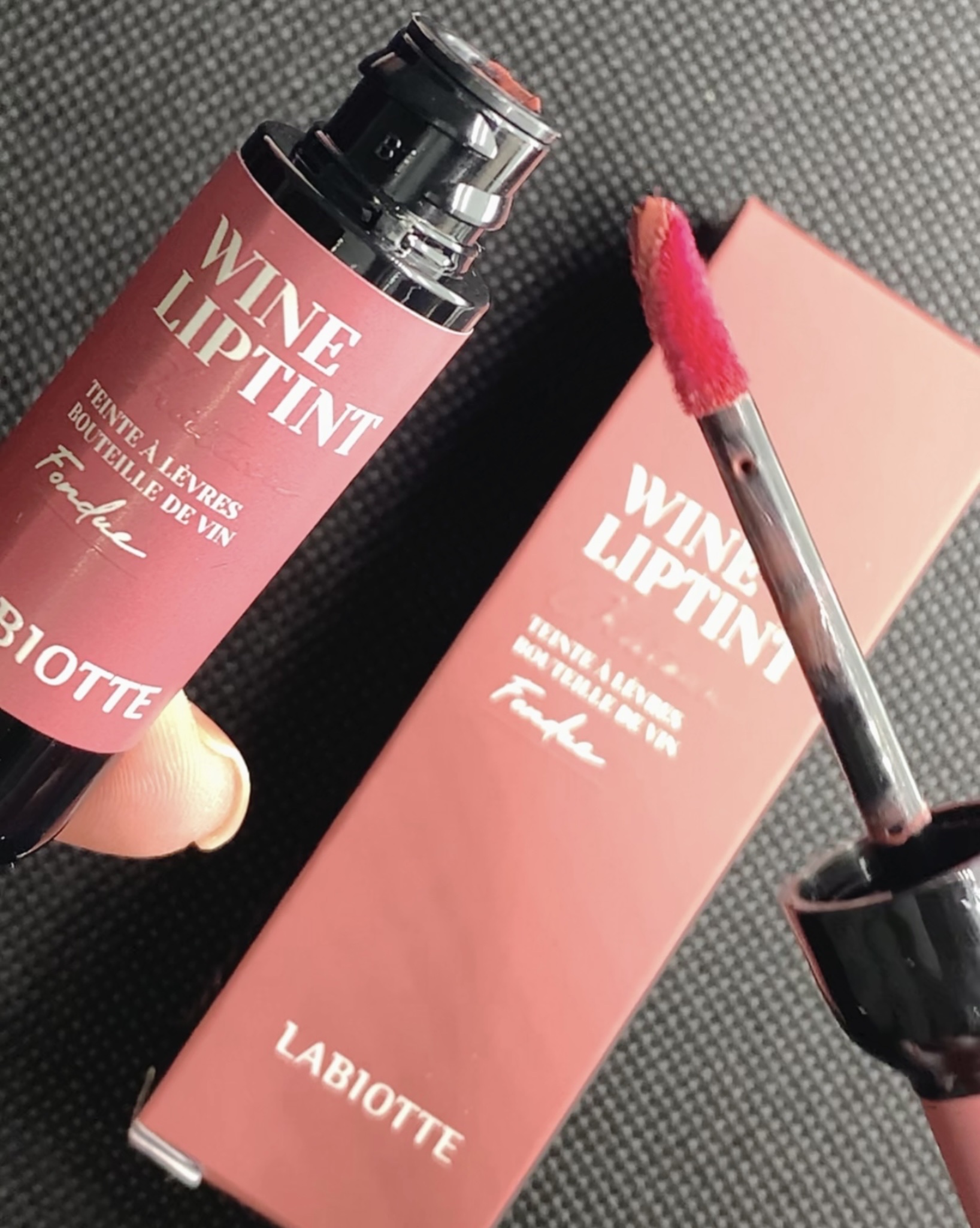 シャドワインリップティントフォンデュ/LABIOTTE/リップティントを使ったクチコミ（2枚目）