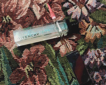 グロス・レヴェラトゥール/GIVENCHY/リップグロスを使ったクチコミ(2枚目)