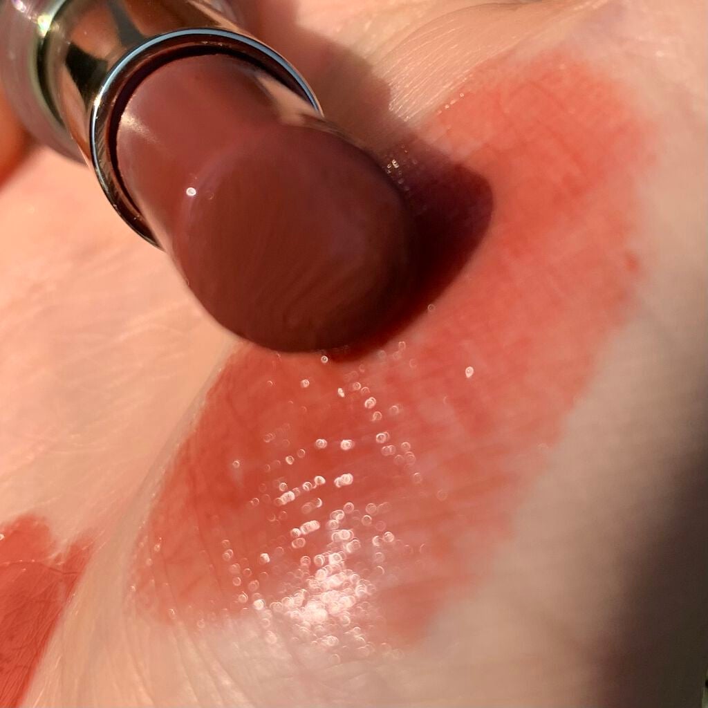 ラスティンググロスリップ/CEZANNE/口紅を使ったクチコミ(3枚目)