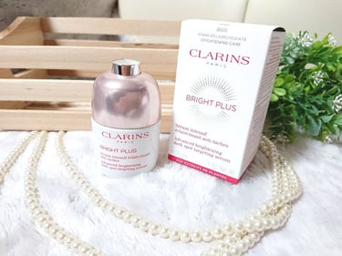 CLARINS ブライトプラス ブライトニング セラムのクチコミ「.
澄み渡る“酸素美白肌”


#CLARINS 
【#ブライトプラスブライトニングセラム 】.....」（1枚目）