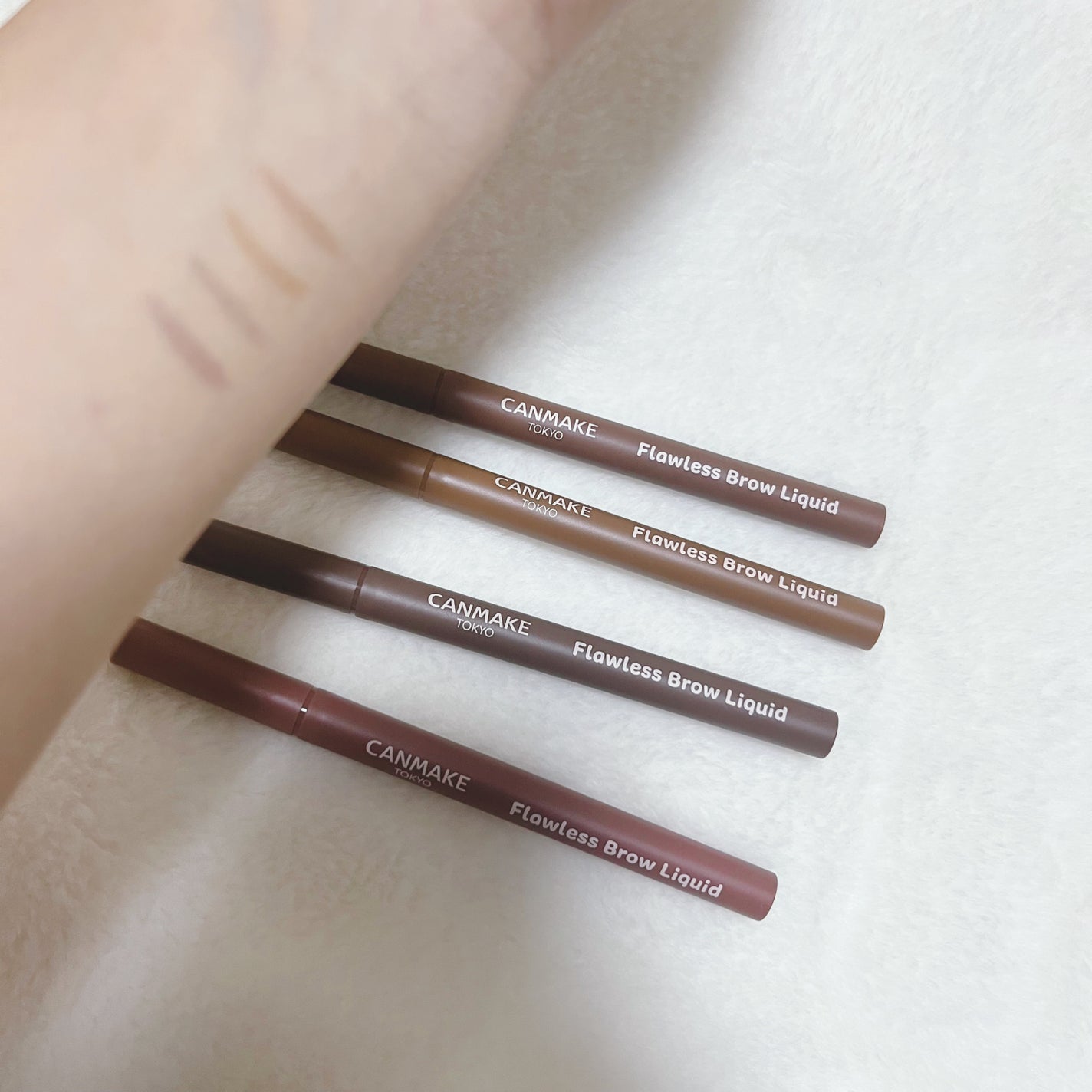 フローレスブロウリキッド/キャンメイク/リキッドアイブロウを使ったクチコミ(2枚目)