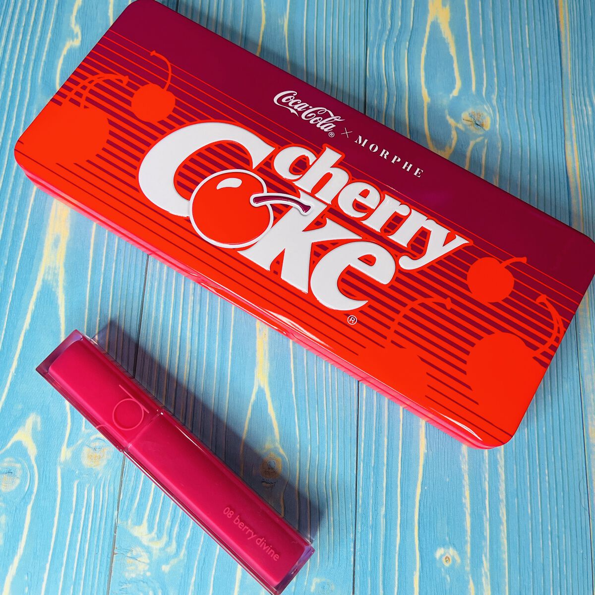 Morphe x Coca-Cola Cheerfully Cherry artistry palette/Morphe/アイシャドウパレットを使ったクチコミ（1枚目）