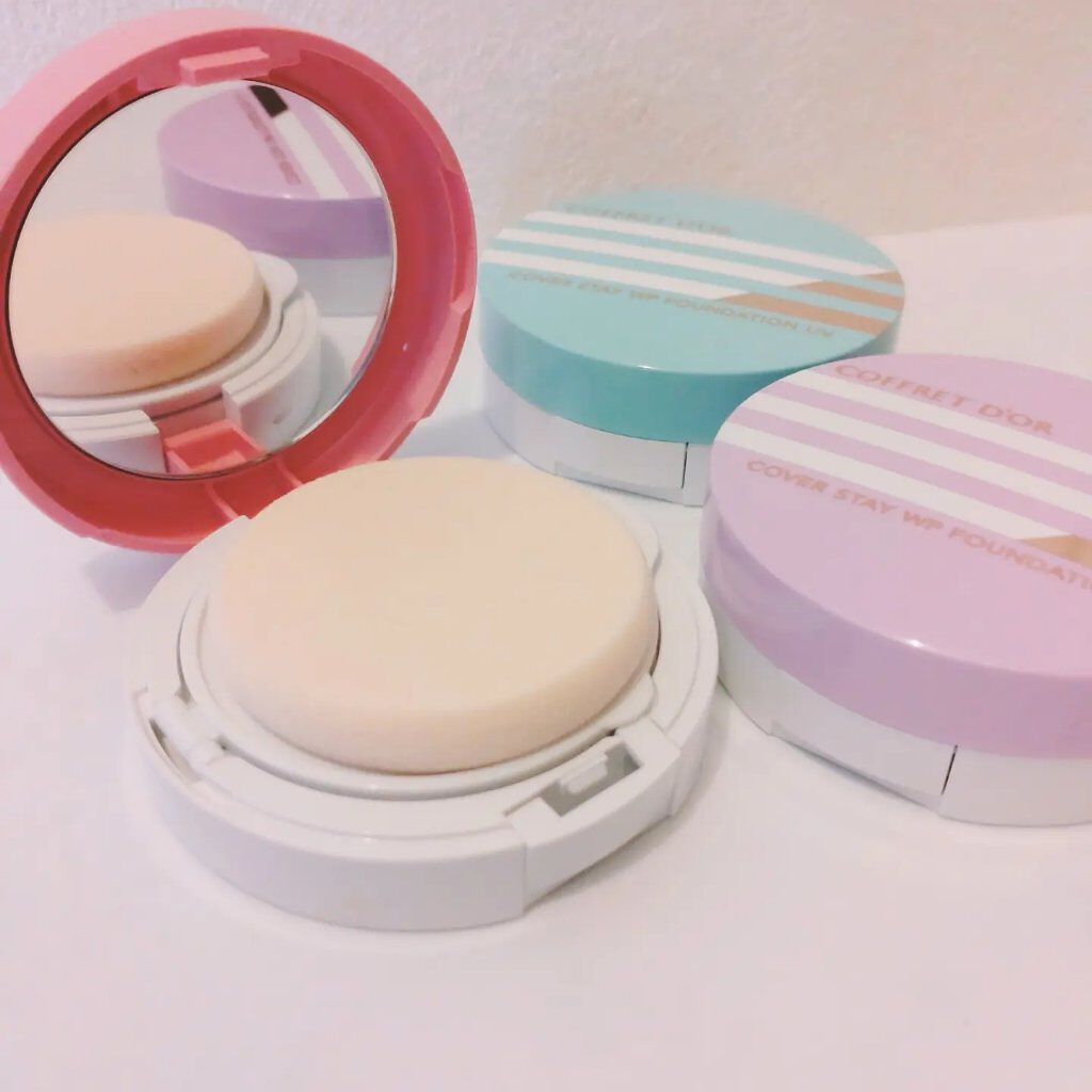 カバーステイＷＰファンデーションＵＶ/コフレドール/パウダーファンデーションを使ったクチコミ（2枚目）