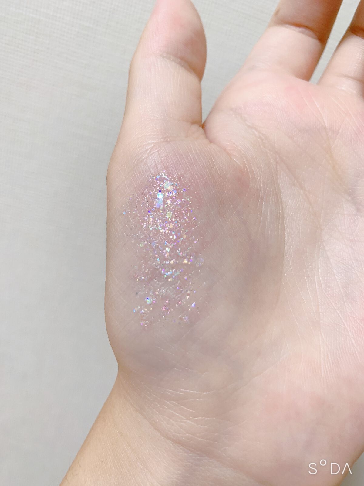 シュガー トゥインクル リキッド グリッター/PERIPERA/グリッターを使ったクチコミ(2枚目)