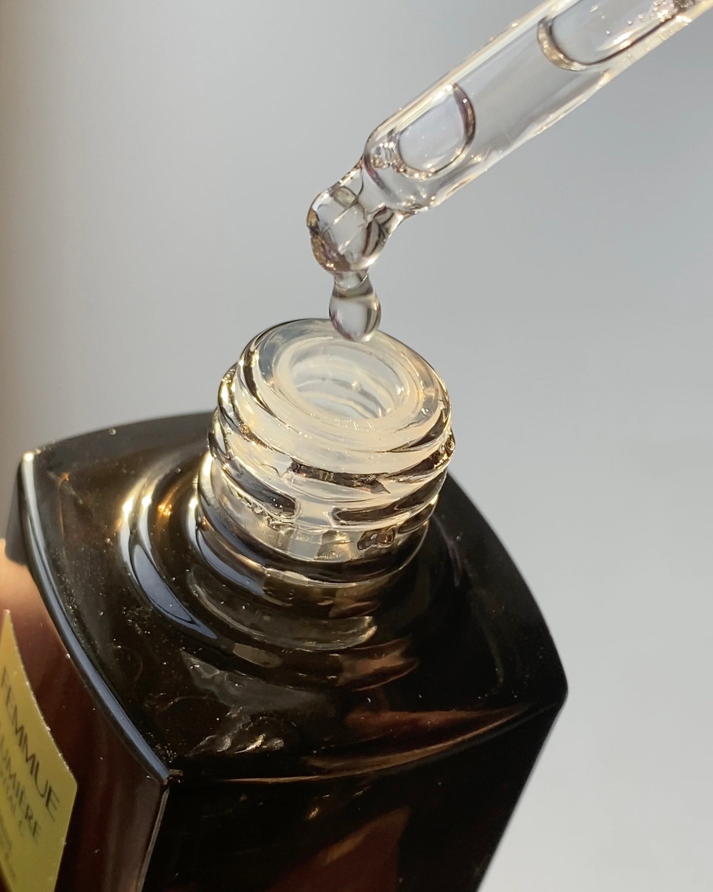 ã«ããšãŒã« ãŽã¡ã€ã¿ã«C/FEMMUE/ããŒã¹ã¿ãŒã»å°å
¥æ¶²ã䜿ã£ãã¯ãã³ãïŒ2æç®ïŒ