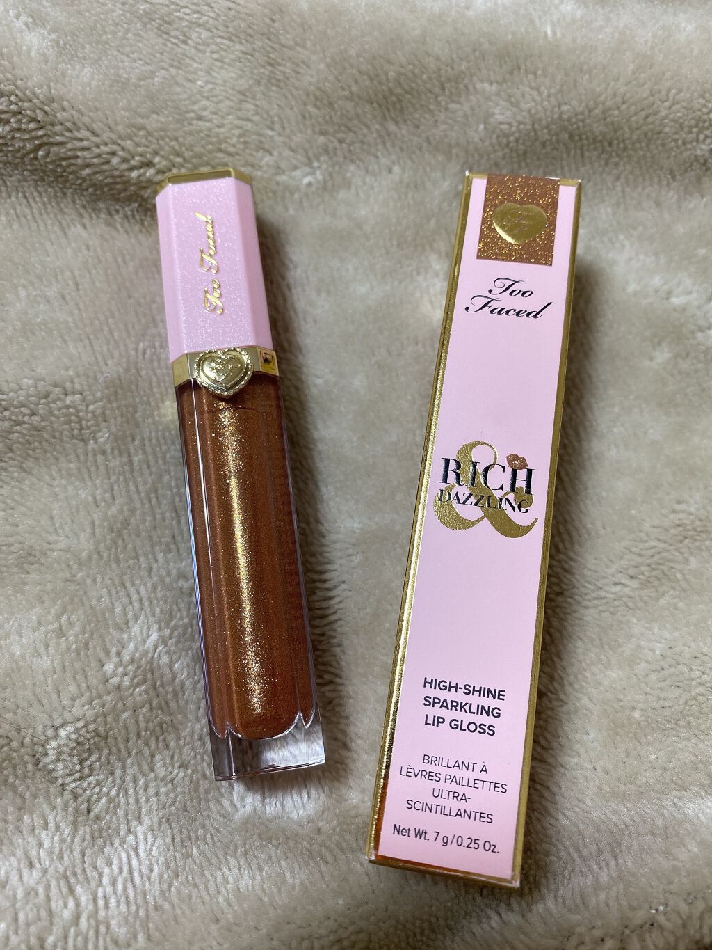 リッチ＆ダズリン ハイシャイン スパークリング リップグロス/Too Faced/リップグロスを使ったクチコミ（1枚目）